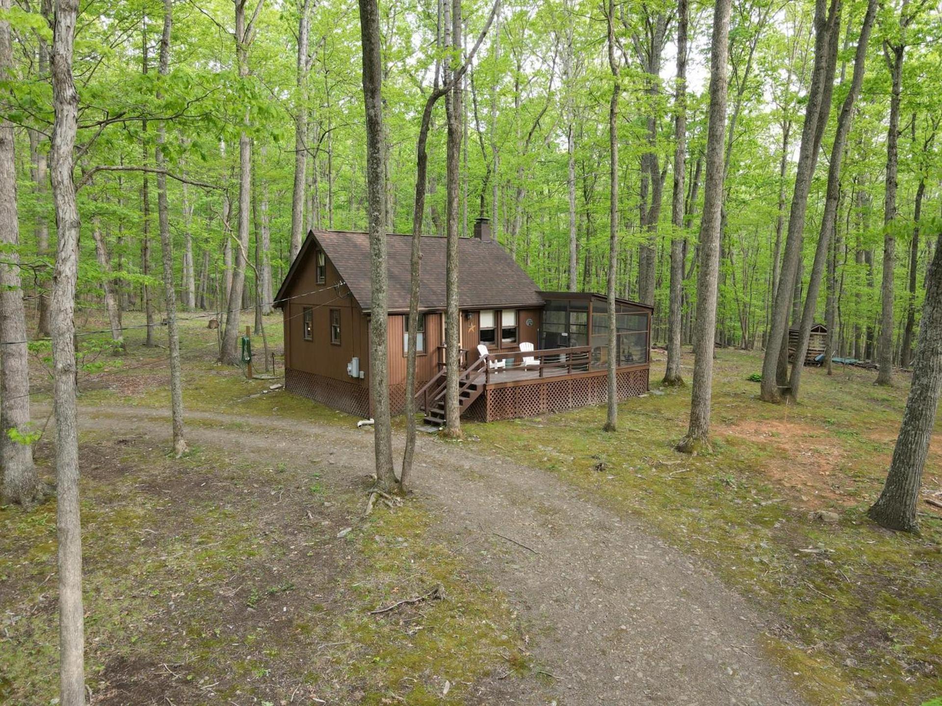 River Walk Cottage - Hot Tub - Pet Friendly - Swing - Screen Porch - River Access - Fire Pit - Wifi - Grill - Deck - King Bed Great Cacapon Exterior foto