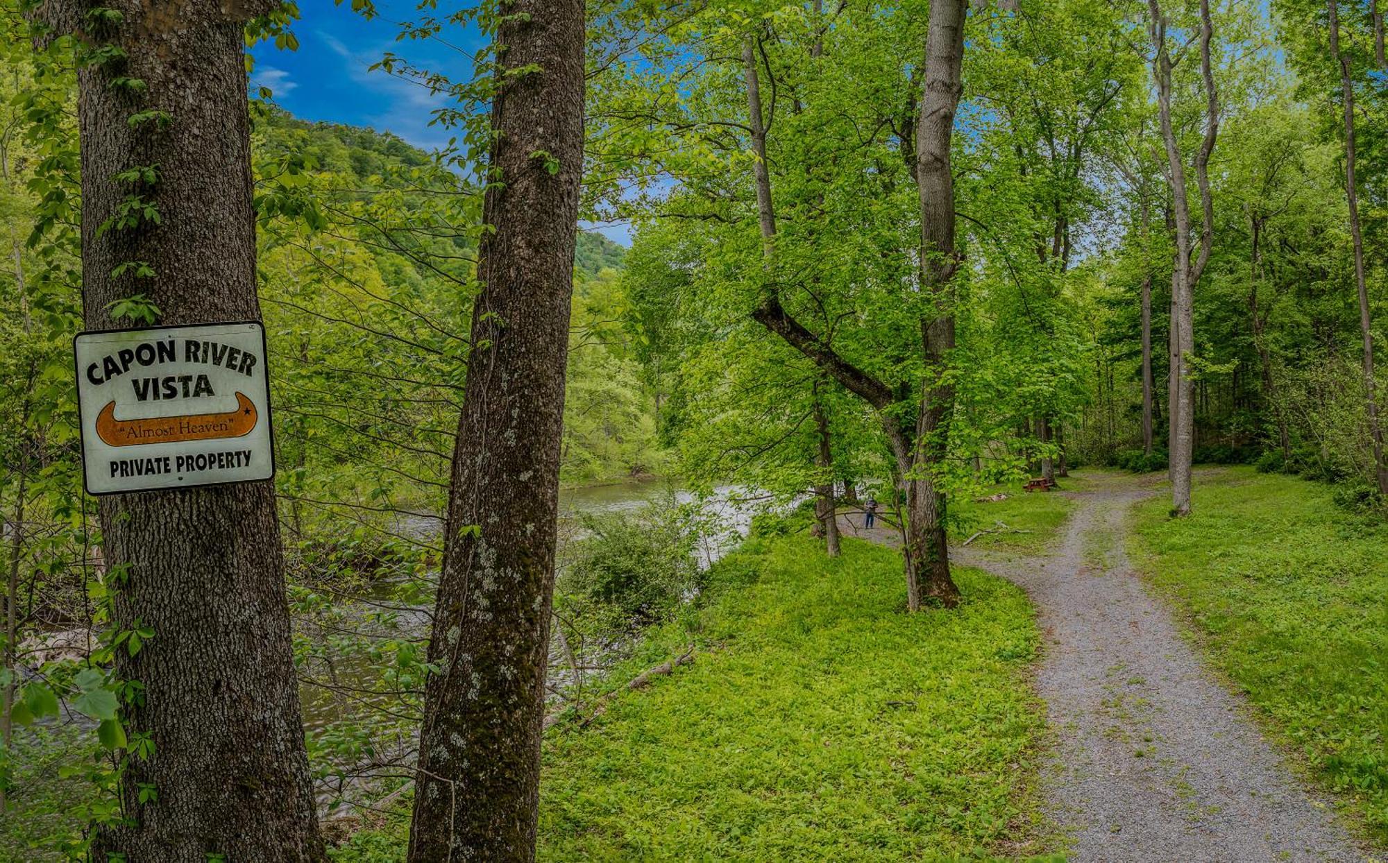 River Walk Cottage - Hot Tub - Pet Friendly - Swing - Screen Porch - River Access - Fire Pit - Wifi - Grill - Deck - King Bed Great Cacapon Exterior foto