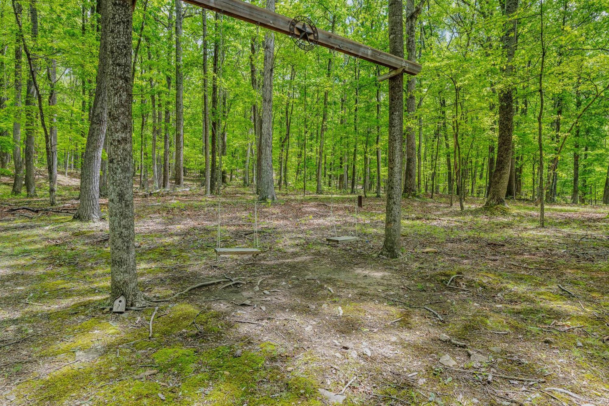 River Walk Cottage - Hot Tub - Pet Friendly - Swing - Screen Porch - River Access - Fire Pit - Wifi - Grill - Deck - King Bed Great Cacapon Exterior foto