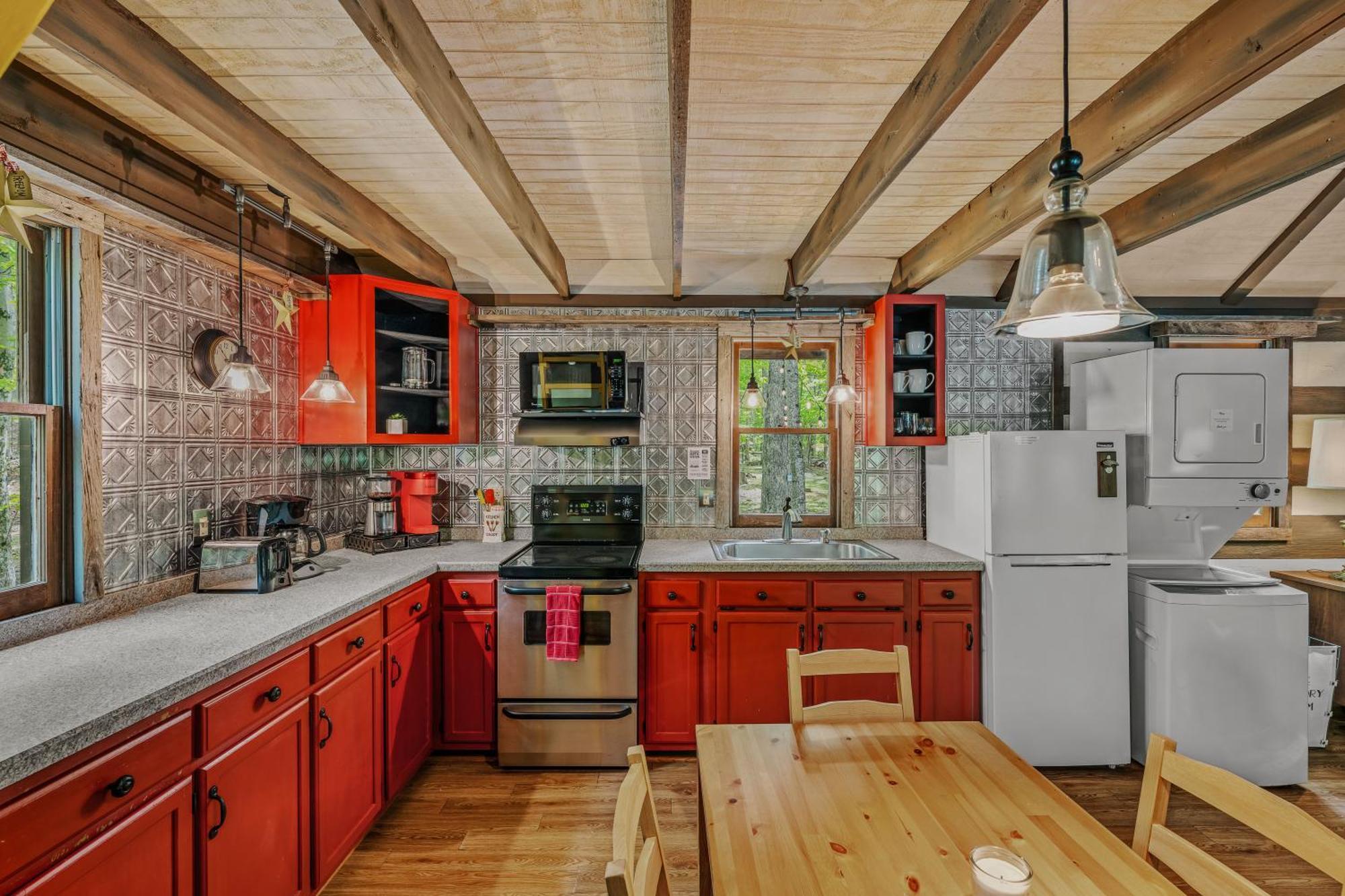 River Walk Cottage - Hot Tub - Pet Friendly - Swing - Screen Porch - River Access - Fire Pit - Wifi - Grill - Deck - King Bed Great Cacapon Exterior foto