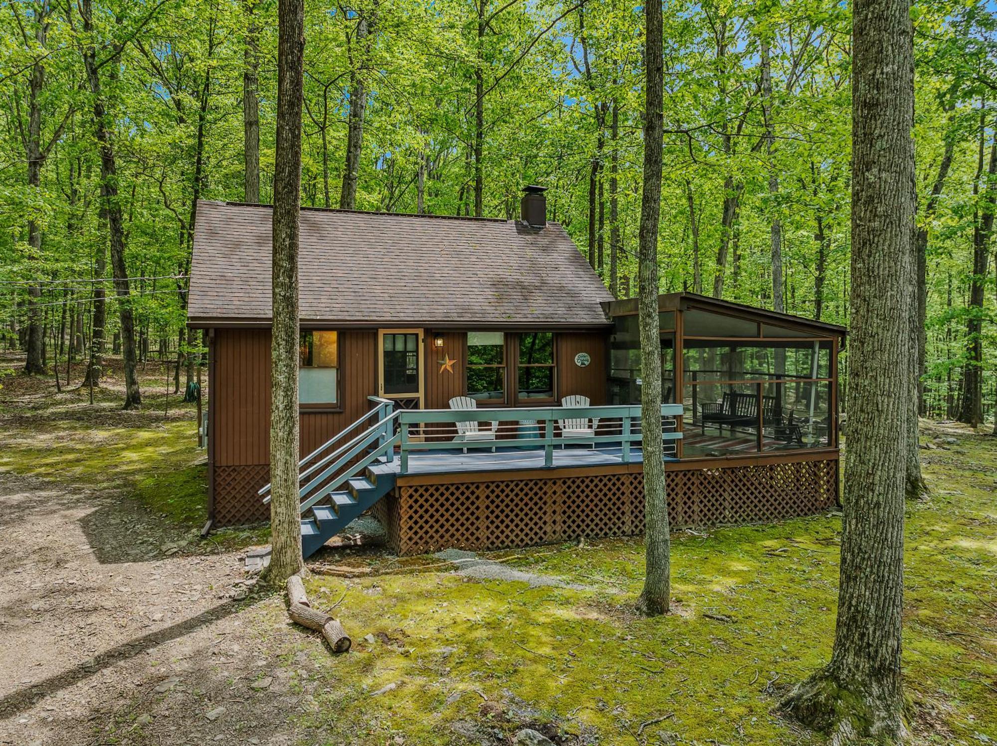 River Walk Cottage - Hot Tub - Pet Friendly - Swing - Screen Porch - River Access - Fire Pit - Wifi - Grill - Deck - King Bed Great Cacapon Exterior foto